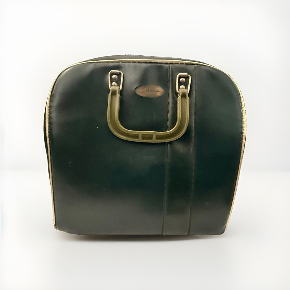 Vintage 70s Green Vinyl Bowling Ball Bag Metal Rack Zip Closure Carry Handle